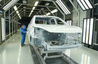 温州制造速度 威马首台新能源汽车16个月成功下线